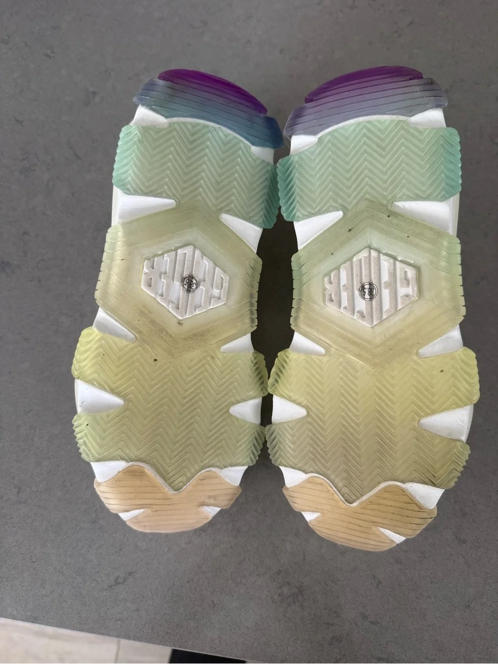 Kurt Geiger White Slip-On Sneakers with Rainbow Logo 8 Excellent condition - Picture 5 of 7